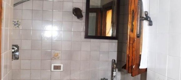 4 rooms House in Cetona, Italy No. 63483 8