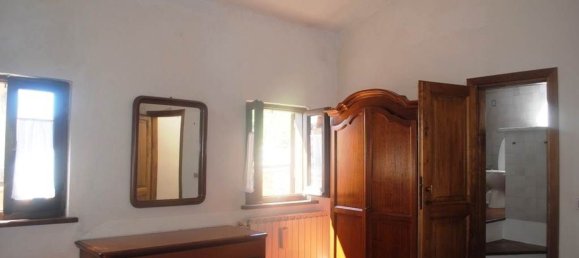 4 rooms House in Cetona, Italy No. 63483 16