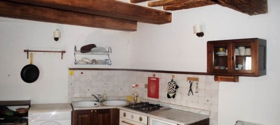 4 rooms House in Cetona, Italy No. 63483 5