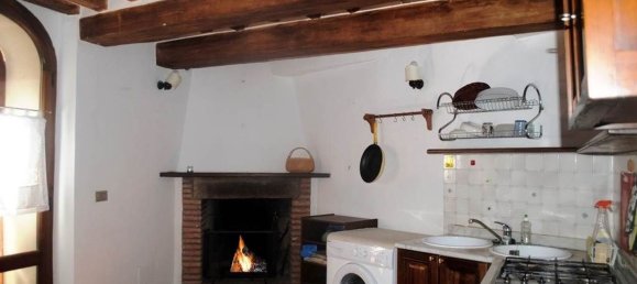 4 rooms House in Cetona, Italy No. 63483 6