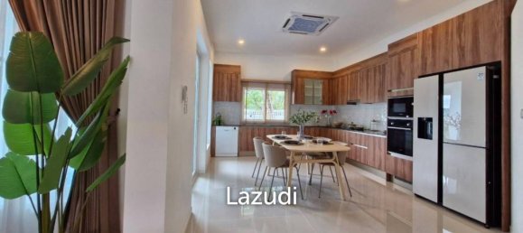 3 Schlafzimmer Villa in Bang Lamung, Thailand, Nr. 26830 5