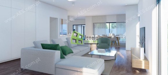 4 bedrooms House in Seixal, Portugal No. 14706 3