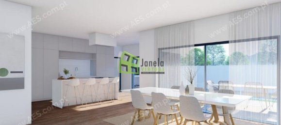 4 bedrooms House in Seixal, Portugal No. 14706 7