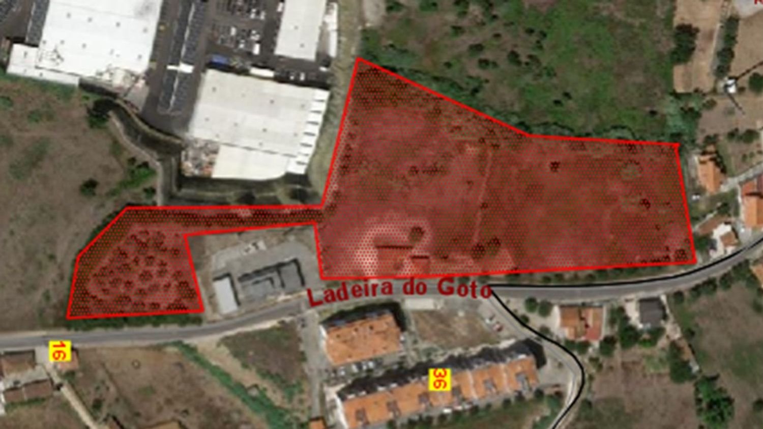 Casa T3 em Alcobaça, Portugal N.º 24779