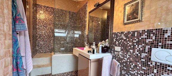 8 bedrooms Apartment in Verona, Italy No. 358975 28