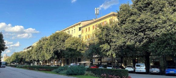 8 bedrooms Apartment in Verona, Italy No. 358975 41