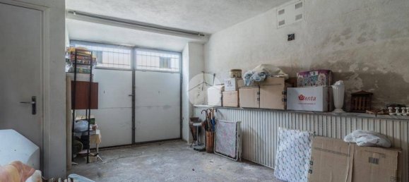 4 Schlafzimmer Wohnung in Monterosi, Italy, Nr. 341628 29