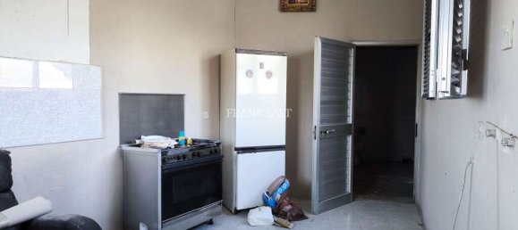 Moradia em banda T2 em Zebbug, Malta N.º 2043 5