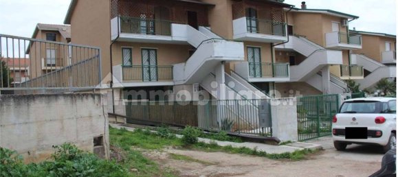 Apartamento de 3 dormitorios en Torremaggiore, Italy No. 291299 2