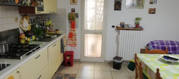 4 rooms House in Giulianova, Italy No. 91042 2