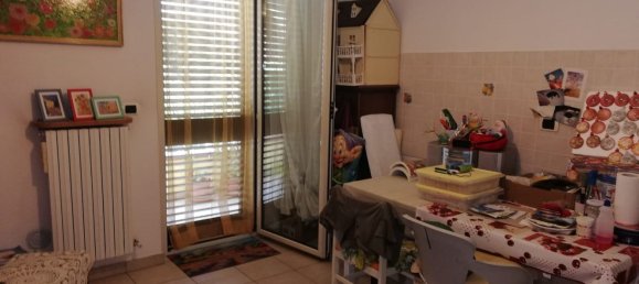 4 rooms House in Giulianova, Italy No. 91042 10