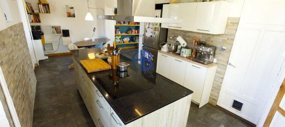 4 bedrooms House in Isere, France No. 246336 18