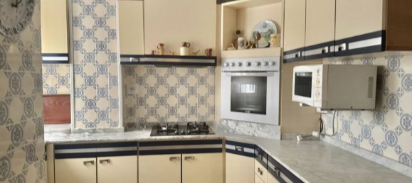 Apartamento de 3 dormitorios en Monóvar, Spain No. 134056 4