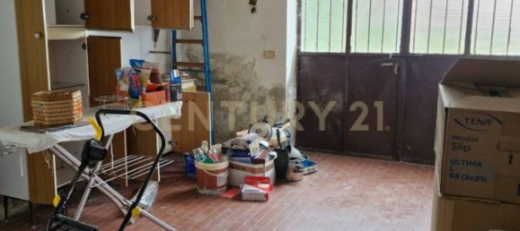 2 bedrooms House in Sanguinetto, Italy No. 267199 15