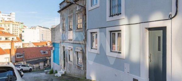 5 chambres Bâtiment à Lisbon, Portugal No. 97625 11