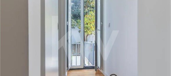 5 chambres Bâtiment à Lisbon, Portugal No. 97625 30