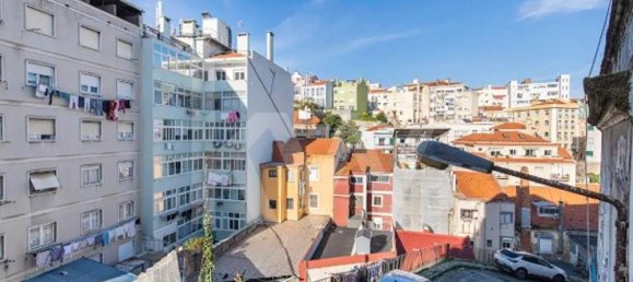 5 chambres Bâtiment à Lisbon, Portugal No. 97625 21