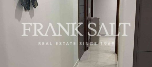 Apartamento T1 em Gzira, Malta N.º 9902 8