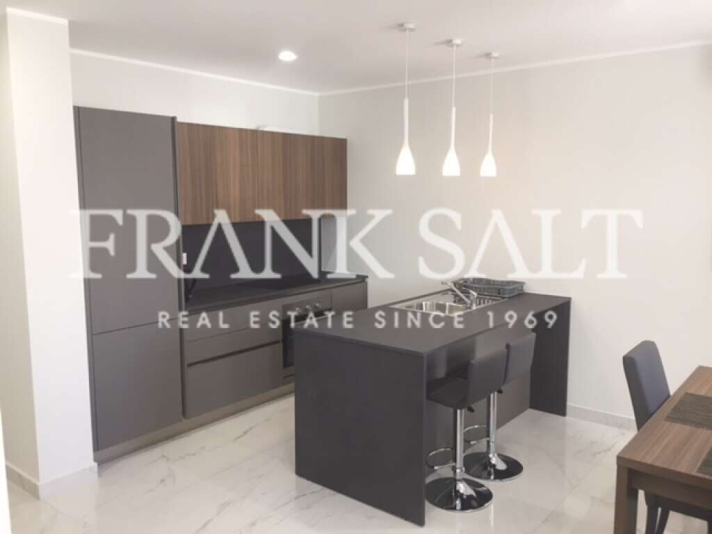 Apartamento T1 em Gzira, Malta N.º 9902