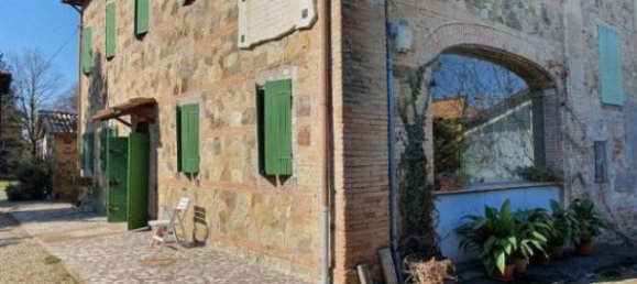 4 Schlafzimmer Villa in Reggio Emilia, Italy, Nr. 78593 4