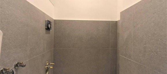 3-salle Appartement à Vienna, Austria No. 76533 12