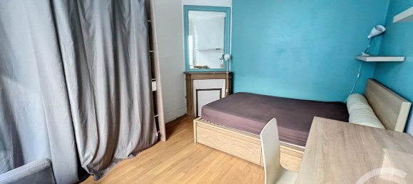 1 bedroom Apartment in Paris, France No. 178700 2