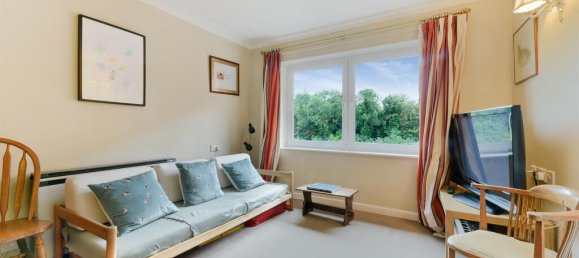 1 bedroom Apartment in Surbiton, United Kingdom No. 9976 3