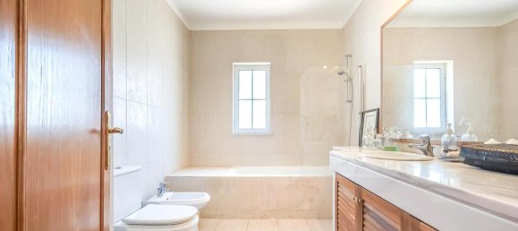 4 Schlafzimmer Villa in Cascais, Portugal, Nr. 297110 15