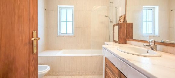 4 Schlafzimmer Villa in Cascais, Portugal, Nr. 297110 11