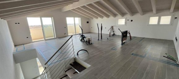 4-Zimmer Penthouse in Chioggia, Italy, Nr. 28843 12