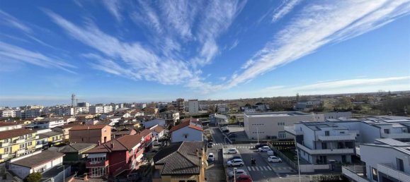 4-Zimmer Penthouse in Chioggia, Italy, Nr. 28843 2