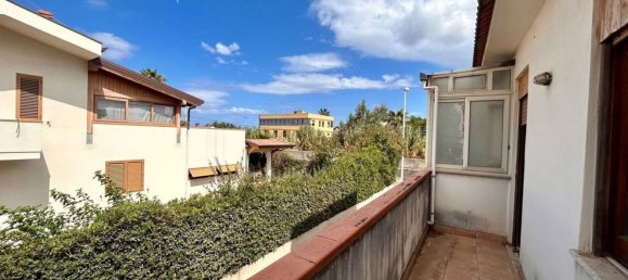 4 rooms House in Barcellona Pozzo di Gotto, Italy No. 120617 7