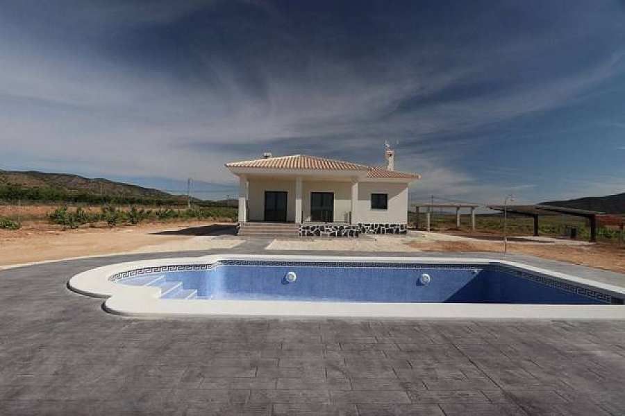 3 bedrooms Villa in Pinoso, Spain No. 10185