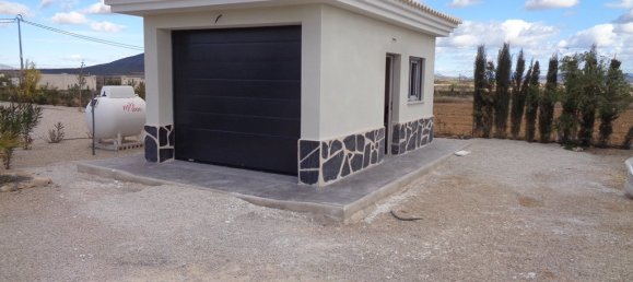 3 bedrooms Villa in Pinoso, Spain No. 10185 6