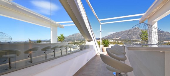 7 Schlafzimmer Villa in Nueva Andalucia, Spain, Nr. 4632 28