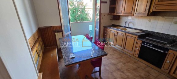 6 rooms Apartment in Massa, Italy No. 298737 4
