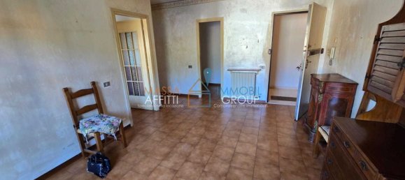6 rooms Apartment in Massa, Italy No. 298737 8