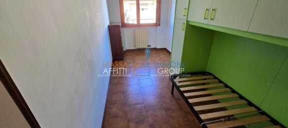 6 rooms Apartment in Massa, Italy No. 298737 21