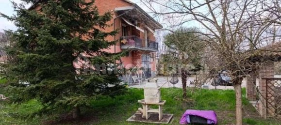 3 Schlafzimmer Villa in Magliano Alfieri, Italy, Nr. 264461 3