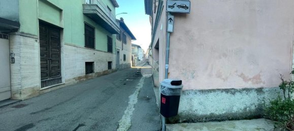 2 rooms Apartment in Vigevano, Italy No. 144566 3