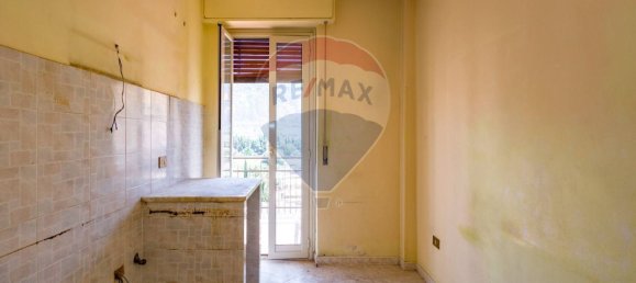 3 bedrooms Apartment in Palermo, Italy No. 83410 7