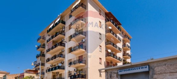 3 bedrooms Apartment in Palermo, Italy No. 83410 75