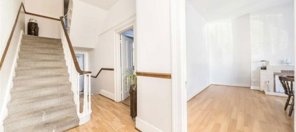 Дом с 4 спальнями в Луишем, Великобритания № 10058 7