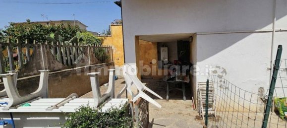 1 bedroom Apartment in Rome, Italy No. 196485 4