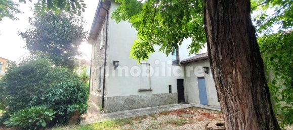 4 bedrooms Villa in San Giorgio Piacentino, Italy No. 302997 6