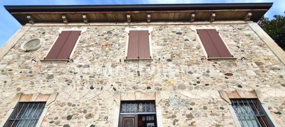 4 bedrooms Villa in San Giorgio Piacentino, Italy No. 302997 3