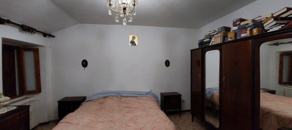 4 rooms House in Castel San Niccolò, Italy No. 212888 18