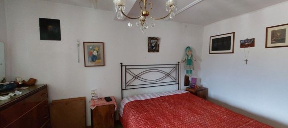 4 rooms House in Castel San Niccolò, Italy No. 212888 5