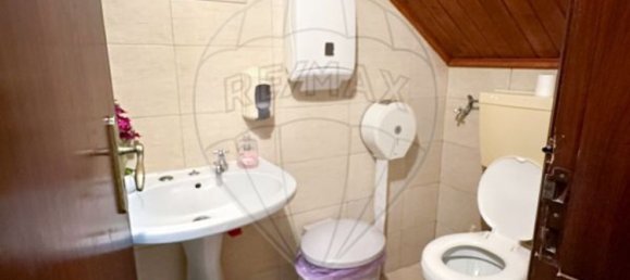 125m² Commercial property in Cartaxo, Portugal No. 64963 15