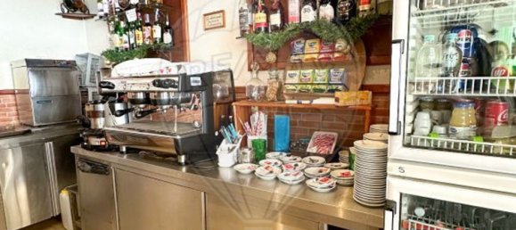 125m² Commercial property in Cartaxo, Portugal No. 64963 3